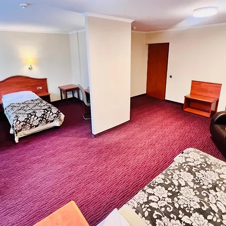 Krakus 3* קרקוב