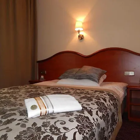 Krakus Hotel 3*