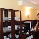 克拉库斯酒店 酒店