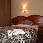 克拉库斯酒店 酒店 3*